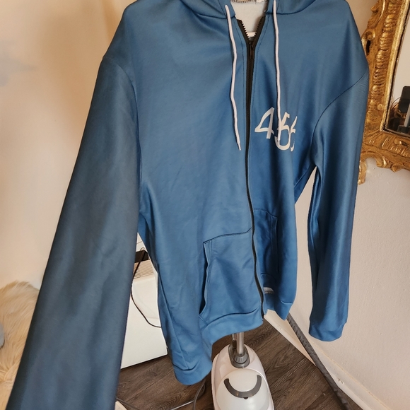 Squid Game - Picture 2 of 2